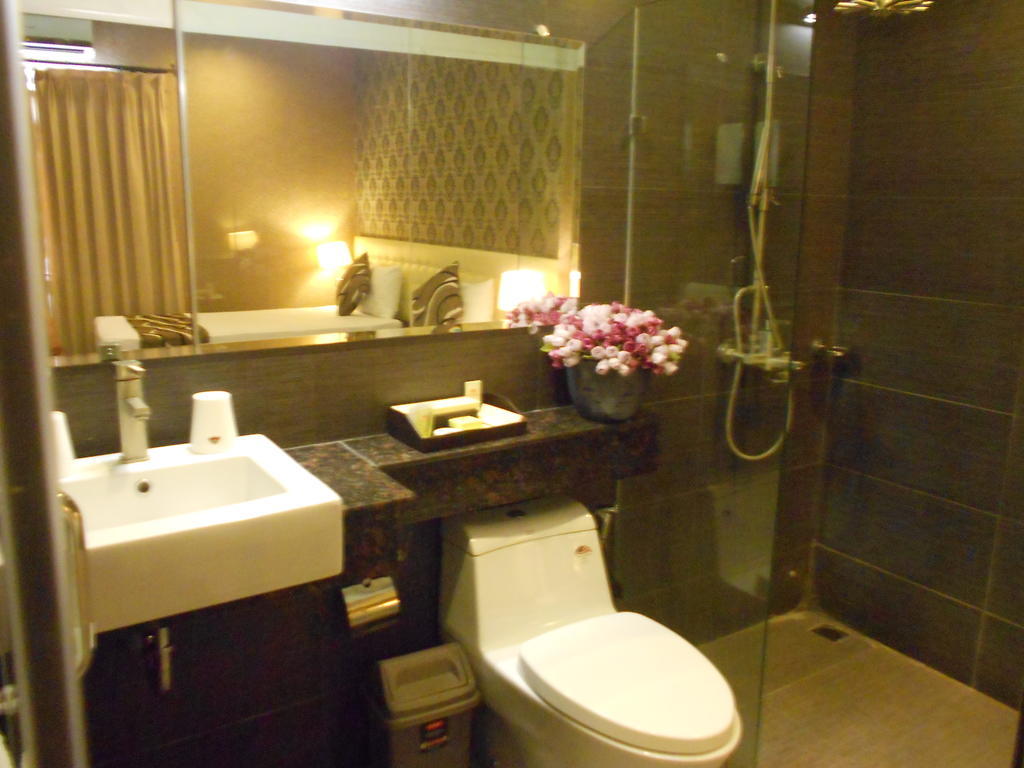 Venus Hotel Hanoi Eksteriør billede